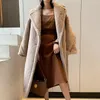 Veste x-longue en fourrure pour femme, manteau solide, ours en peluche, marque, épais et chaud, en vraie laine de mouton, vêtements de grande taille, hiver 2022