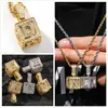 Novos Guys Bling Inicial Carta A-Z Cubic Square Pingente Colar Personalizado 18k Banhado A Ouro Cz Zircon Hip Hop Jóias Presentes Para Homens Mulheres