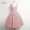 Modisches, knielanges, kurzes Abschlusskleid mit Champagner-Spitze, Applikationen, Heimkehrkleid für die Junior High-Abschlussfeier