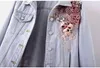 Femmes d'hiver Veste d'automne broderie en trois dimensions fleurs perle perle courte coucher en jean jean à manches longues pour femmes49989875972445