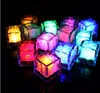 LED Cubos de Gelo 7 Cor Mudando a Noite Luz Up LED Glow Cubos de Gelo Lâmpada para Decoração de Casamento Festa de cerveja de vidro indução