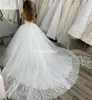 Precioso encaje princesa bola vestidos de boda sin tirantes de vestidos de tren de barrido Apliques Castillo Iglesia Vestidos de novia retro País Vestidoe de Noiva