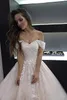 Uma linha Vestidos elegantes coram rosa fora dos ombros apliques sem costas Bohemian noiva vestidos de noiva Boho vestidso de noiva ppliques