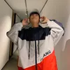 패션 - 새로운 자켓 남자 패션 콘트라스트 색상 캐주얼 스포츠웨어 후드 재킷 남자 streetwear 야생 힙합 느슨한 폭격기