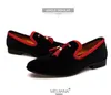 Novos mocassins de borla masculinos deslizamento em couro estilo chinês casual masculino preto/vermelho apartamentos mocassins sapatos masculinos 38-46 bm798