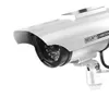 YZ-3302 Solar Powered Manekin CCTV Nadzór Bezpieczeństwo Wodoodporna Fałszywa Kamera Migające Czerwony LED Light Video Anti-Theft Kamera