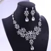 2019 Silver Crystal Flowers Bridal Jewelry Set Rhinestone Statement Halsbandörhängen Kronor Set Wedding Dress Accessories9330674