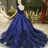 2019 Luxe Dentelle Hors Épaule Robes De Bal Avec Manches Courtes 3D Applique Perlée Dos Ouvert À Lacets Robe De Soirée Femmes Robe Formelle Cher