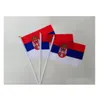 Bandiera e striscione sventolante tenuto in mano della Serbia per interni ed esterni, tessuto in poliestere, crea le tue bandiere