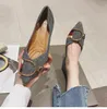 Hot Sale Luxury Women Loafers Travel Prom Flats Designer Women Sandals Slippers Shoes Luxury Metal Buckle Rhinestone Ballet Flats Large Size