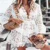 White Lace Smock Festa Sexy Mulheres Bikinisummer Capa de praia Designer de garra curta vestido branco Lady SS