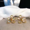 Gold Cuivre Full Crystal Cinq Feuillons Fleur Fleur Brumant Boucle d'oreilles Grand goujon pour femmes bijoux