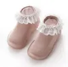 Baby Moccasins Prewalker Малыш Первые Уокеры Младенческие Летние Нескользванные Носки Новорожденные Первые Уокеры Обувь Резиновая Обувь C5510