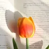 10 sztuk / partia 50cm Długi Oddział Pu Sztuczne Tulipan Kwiat Symulacja Latex Prawdziwy Dotykowy Bukiet Kwiat Dla Wesele Dekoracji Wieniec Kwiatu Wianek