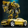 Elektronica Robots De exposities Office Ornamenten Transformers Alloy -versie van Bumblebee Toys Collection Hand doen