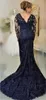 Navy Blue Lace Mother of the Bride Dresses 2019 Ny Elegant V-Neck Långärmad Sleeve Mermaid Mor av brudgummen Bröllop Gästklänningar M63