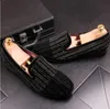 2020 Nieuwe Merk Noble Zwart Rode Rhinestone Mannen Jurk Schoenen Velvet Crystal Luxe Mens Party Loafers Moccasins Office Man Schoeisel