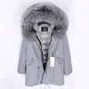 マウモココンブランドダークグリーンアライグマの毛皮のトリム女性暖​​かいジャケットダウンフィルラインニングカモフラージュシェル長いパーカー