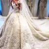 Luxus-Prinzessin-Hochzeitskleider, Ballkleider, 3D-Blumenapplikationen, bauschige Ballkleider, schulterfreies Brautkleid mit Kathedralenschleppe und langem Schleier