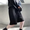 EWQ / 남성용 착용 여름 새로운 2020 주름진 패브릭 검은 느슨한 반바지 남성 한국 유행 남성 캐주얼 무릎 길이 바지 9Y2618 CX200701