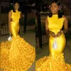 Ljusgul 2020 sjöjungfrun prom klänningar juvelkammad hals ärmlösa handgjorda blommor skräddarsydda afrikansk svart tjej formella aftonklänningar