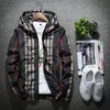 Herrenjacke Sport Windbreaker Langschläfe Herrenjacken Reißverschluss Pocket Männer Casual Hoodie Mantel Plaid Jacken plus Größe M5XL