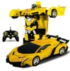 RC 자동차 변환 로봇 스포츠 차량 모델 로봇 완구 차가운 변형 자동차 어린 이용 장난감 소년을위한 선물