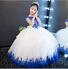Lång prinsessa cinderella blomma flicka klänningar off-the-axel golv längd boll klänning blå barn pakeant klänningar nyaste design skräddarsydda