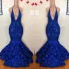 2K19 Royal Blue Prom Dresses Sexy Diepe V-hals Lovertjes Applicaties Avondjurken 3D Rose Flower Sweep Trein Formele feestjurk op maat gemaakt