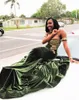 Olive Green Mermaid Prom Dresses Off The Ramię Appliqued Aksamitne Suknie Wieczorowe Sweep Sweet Train Plus Size Formalna sukienka