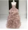 Sukienki dla damskiej odzieży Yousef Summer V-Neck Empire Sleeve Sleeve Bez rękawów Częstotnie zaprezentowane marszczenie F D Kylie Jenner