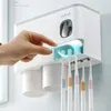 Conjunto de accesorios de baño GESEW Adsorción magnética Invertida Cepillo de dientes sin doblado Automático Pasta de dientes Expensador Dispensador Almacenamiento Rack Baño Accesorios de baño