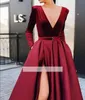 2019 Bourgogne Side Split aftonklänning Sexig en linje Deep V Neck Långärmar fläckar Holiday Wear Formal Party Gown Custom Made Plus Size