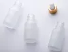 금색 은색 검은 모자와 전체 판매의 30 ML 서리 낀 유리 dropper 병 에센셜 오일 유리 병