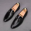 Rivet Pointed NEW 4A4d9 Men Slip-On Flats Dress Gentleman Formal Shoes Male Wedding Evening Prom Shoes Sapato Social Masculino