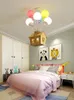 Lamba İçin Çocuk Odası Yatak Odası E27 Asma Karikatür Uçan Ev Seyahat Avize Aydınlatma Renkli Bubble Topu Yaratıcı Ahşap LED