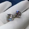 Vecalon handgjorda 4 klor örhänge 3ct Dianond 925 Sterling Silver Engagement Wedding Stud Örhängen för Kvinnor Män
