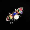 16 stilar mix brosch söt tecknad rhinestone djur insekt flamingo bee emalj måla broscher pins jul design smycken grossist