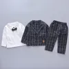 Bahar Sonbahar Çocuk Giysileri Set Bebek Erkek Giyim 3 PCS Ceket T-Shirt Pantolon Set Çocuk Moda Beyefendisi Kıyafetleri