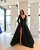 Muslimische schwarze Luxus-Abendkleider mit Seitenschlitz, lang, 2019, V-Ausschnitt, Linie, lange Ärmel, sexy, islamisches Dubai, Saudi-Arabien, langes Abendkleid, Ballkleid