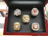 5 st Clemson Tigrar National Championship Ring Set med trä display Box Solid Men Fan Brithday Gift Partihandel Drop Shipping