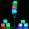 Ice Cube LED Lampeggiante Sommergibile Sensore di liquido multicolore Illuminazione a incandescenza per bere vino Decorazione per bar per feste di matrimonio