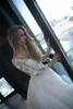 Rosa pálido mangas compridas rendas uma linha vestidos de casamento fora do ombro tule applique trem varredura vestidos de noiva robe de mariee1905