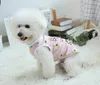 Japon ve Kore tarzı yaz yeni pet giyim pamuk elastik yavru köpek giyim streç soğuk duyu nakış renk eşleştirme tasarım çam