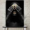 Schwarze Hand und goldene Lippen, nackte Frau, Gemälde auf Leinwand, Cuadros, Poster und Drucke, Wandkunst, Bild für Wohnzimmer 6712409