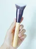 InnisFree Min Foundation Brush [Cover] - 3D Full täckning Flawless Liquid / Cream Foundation Contour Makeup Brush