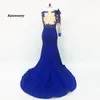 En axel sjöjungfrun kvällsklänningar långärmad spets pärlor backless kunglig blå formell klänning fest prom klänning robe de soiree