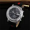 Quartz en cuir Montres hommes Femmes Watchs Whole Luxury Mens Watch 2020 Male Calendrier A Watchs Gowa8885624044