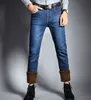 Klassiska varma jeans för män svart stretch denim manliga jeans fleece fodrad för män vinter varm plus storlek 28-40223d