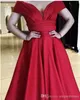 Elegancka Czerwona A-Line Suknie Wieczorowe Długie Satyna Off Ramię Długość podłogi Plue Plus Size Prom Party Suknie Formalne Suknie Wieczorowe